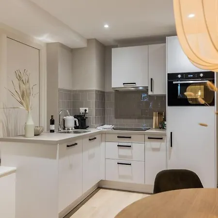 Haya Seaview - The Pier